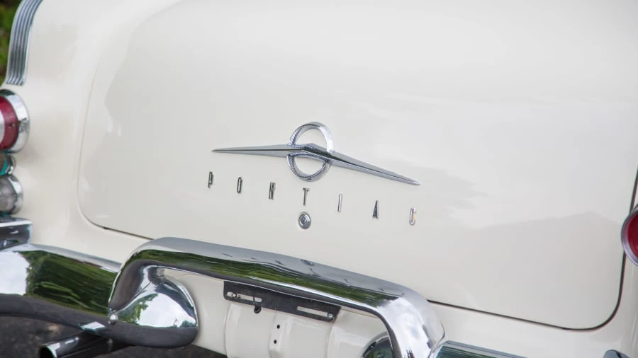 1955 Pontiac Star Chief - Image 10 of 12