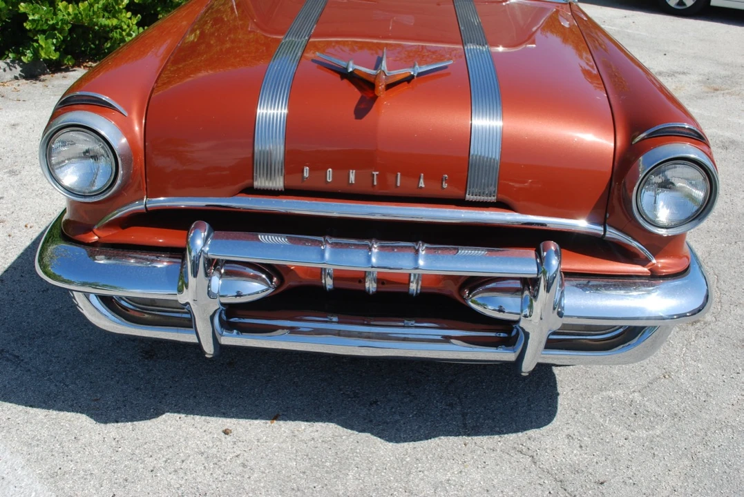 1955 Pontiac Star Chief - Image 14 of 31