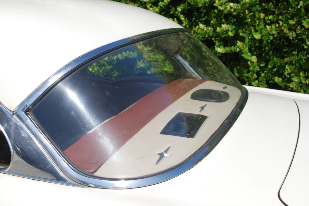1955 Pontiac Star Chief - Image 29 of 31