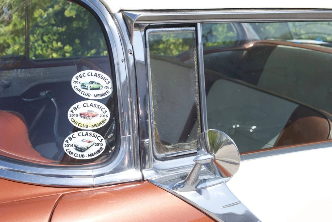 1955 Pontiac Star Chief - Image 27 of 31