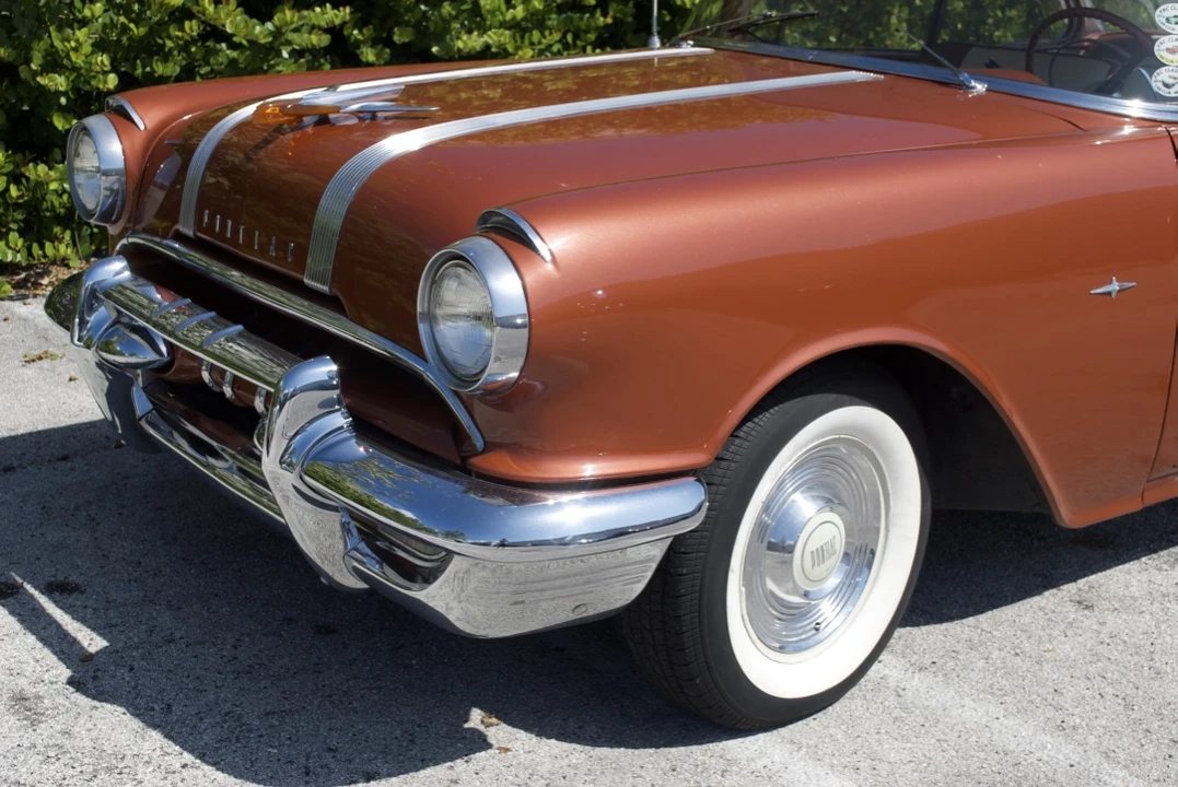 1955 Pontiac Star Chief - Image 12 of 31