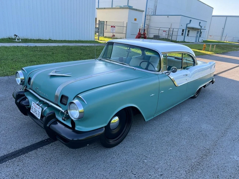 1955 Pontiac Star Chief - Image 8 of 21