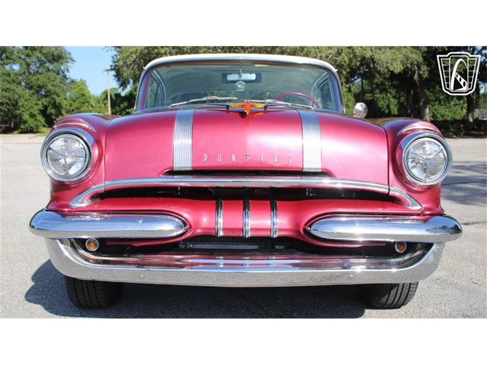 1955 Pontiac Star Chief - Image 6 of 31