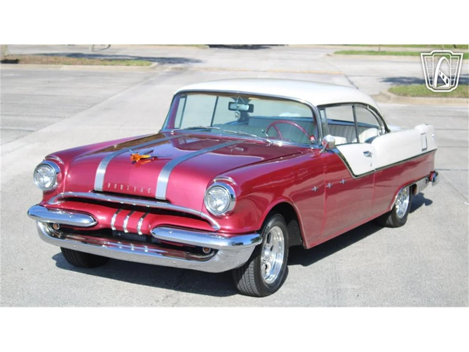 1955 Pontiac Star Chief - Image 4 of 31