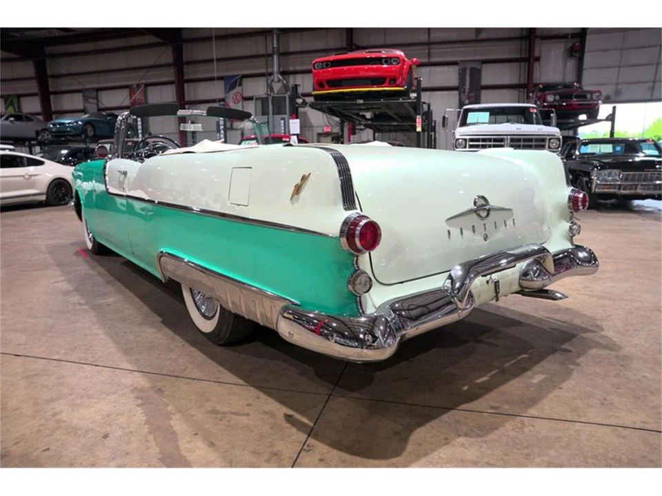 1955 Pontiac Star Chief - Image 6 of 31