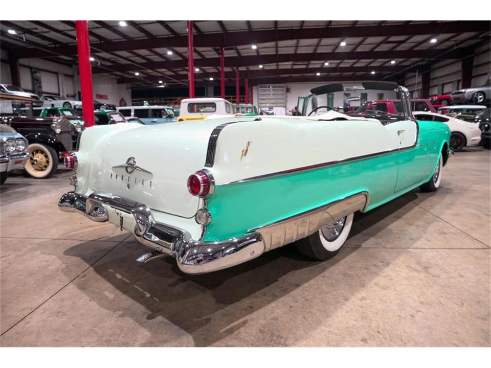 1955 Pontiac Star Chief - Image 8 of 31
