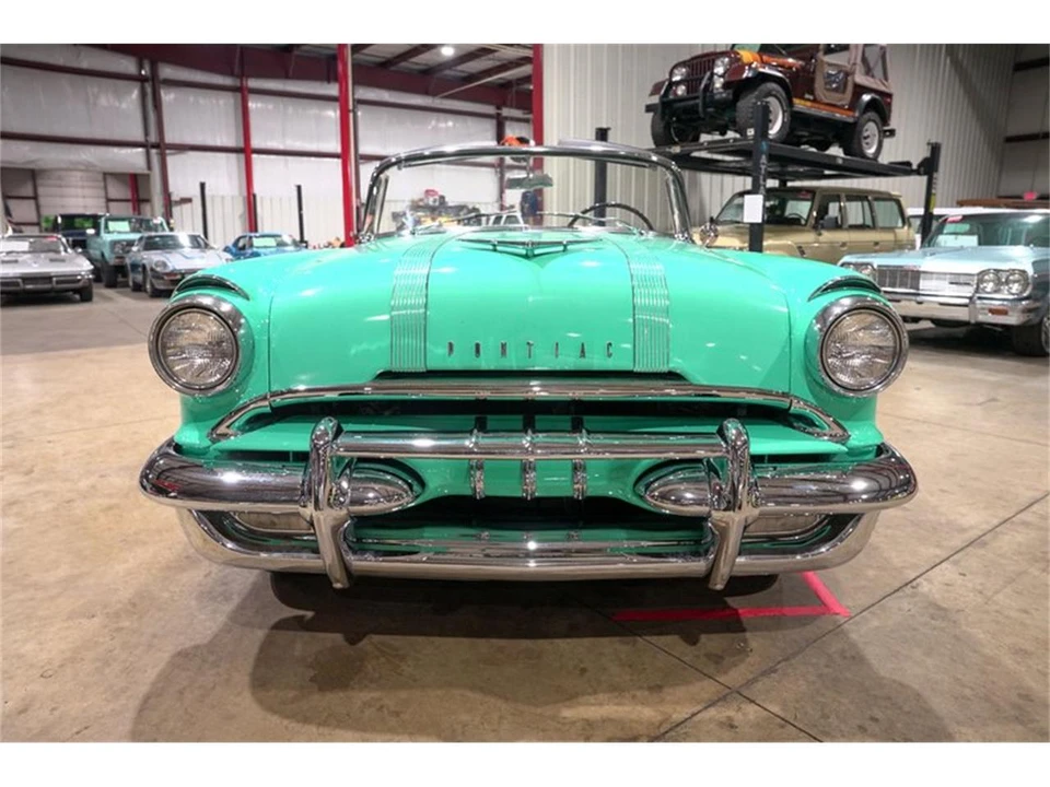 1955 Pontiac Star Chief - Image 13 of 31