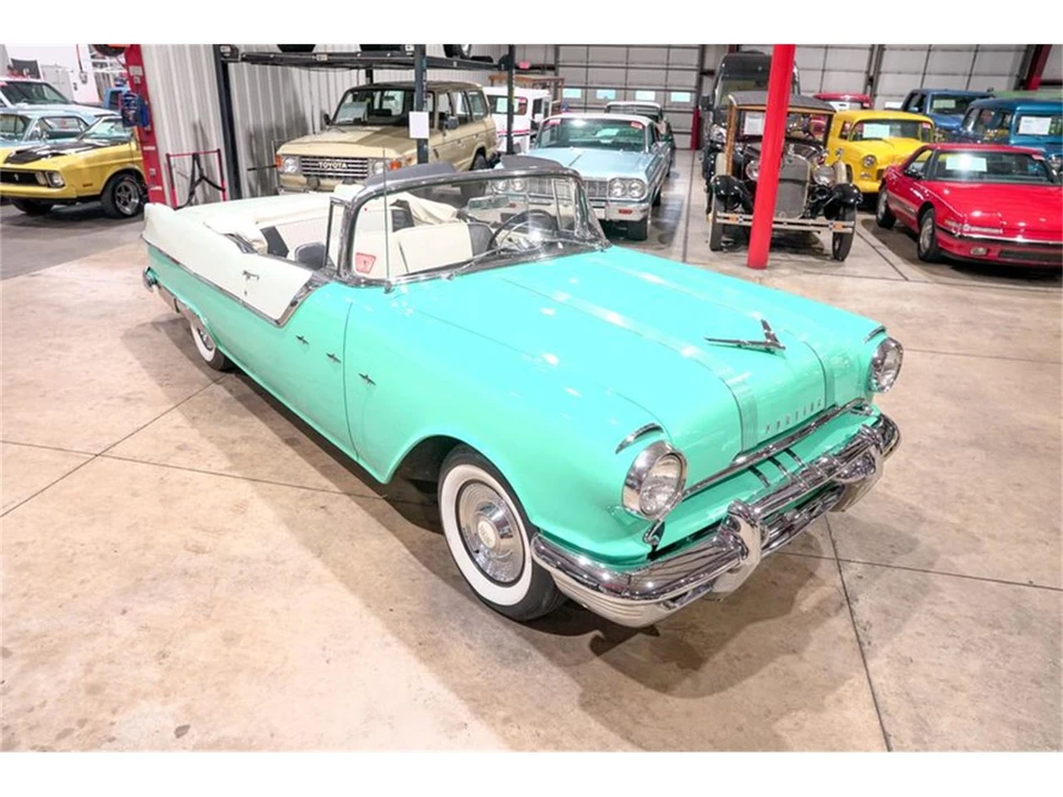 1955 Pontiac Star Chief - Image 14 of 31