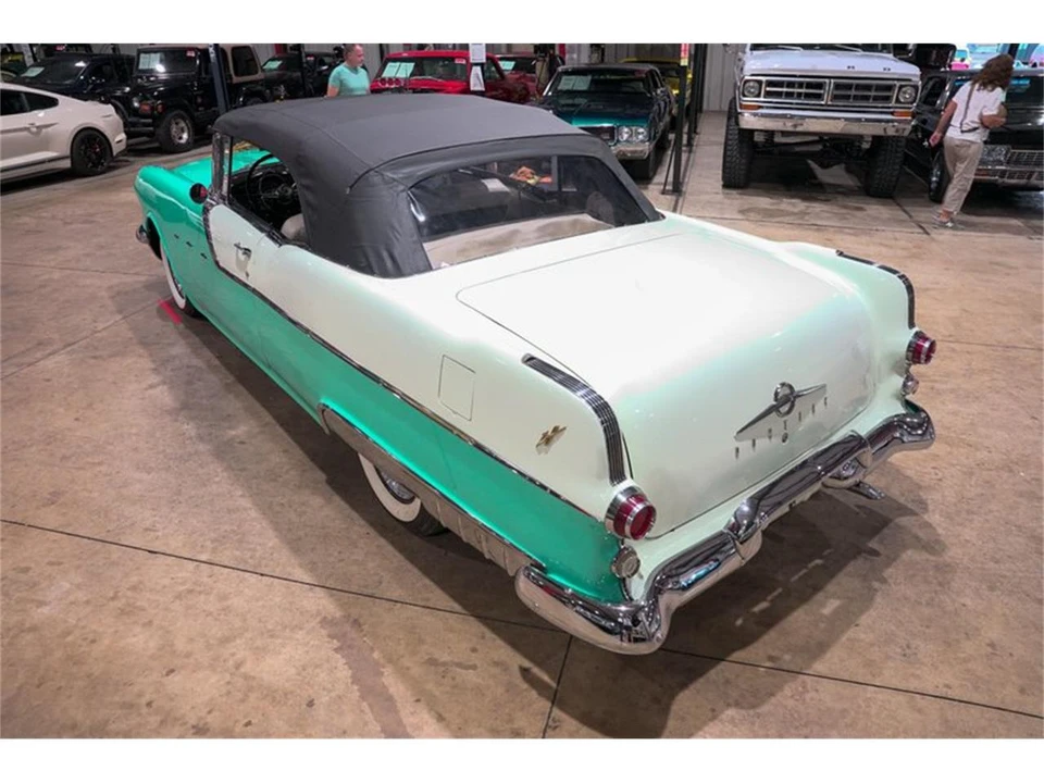 1955 Pontiac Star Chief - Image 30 of 31