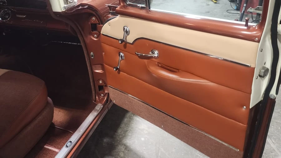 1955 Pontiac Star Chief - Image 13 of 19
