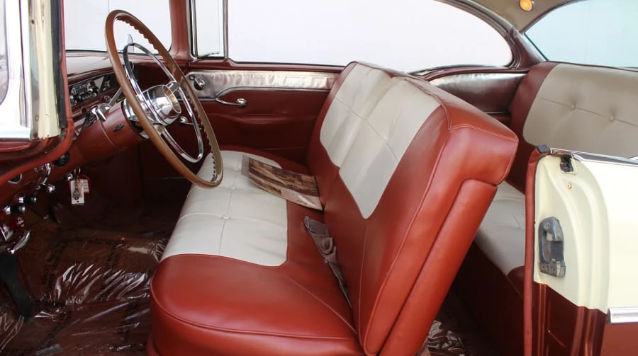 1955 Pontiac Star Chief - Image 6 of 12