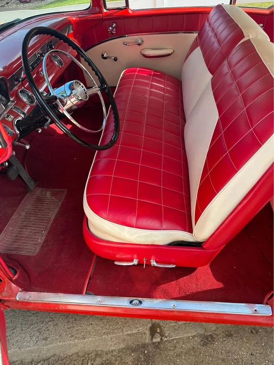 1955 Pontiac Chieftain - Image 9 of 13