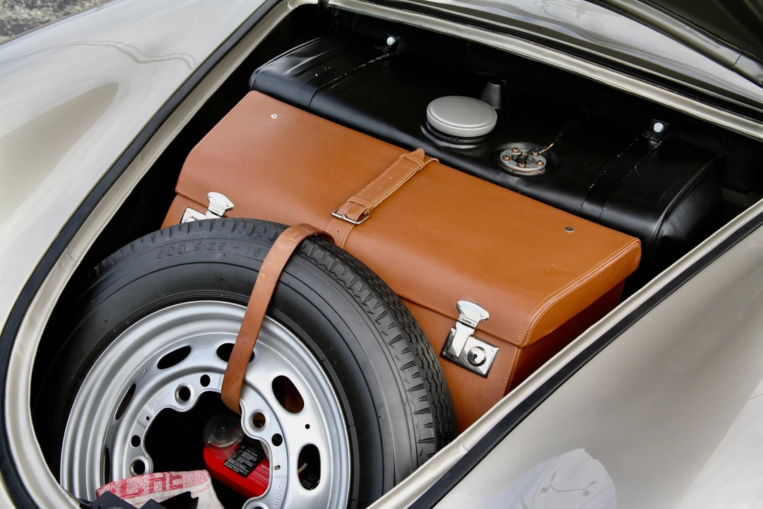 1955 Porsche 356 Pre-A - Image 13 of 17