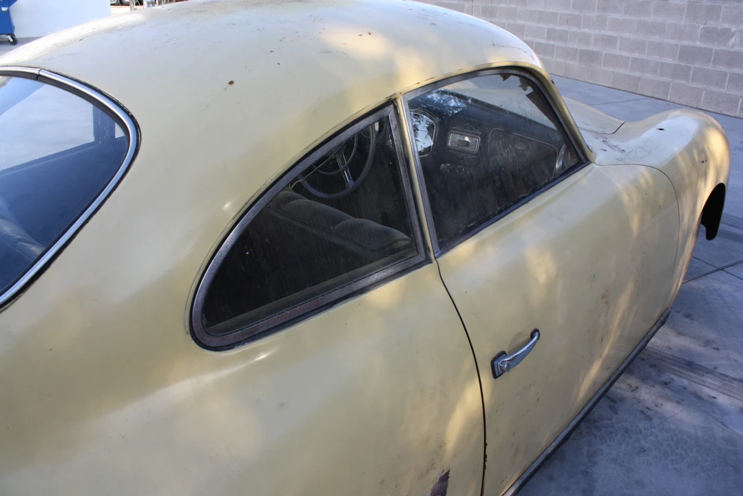 1955 Porsche 356 Pre-A - Image 25 of 31