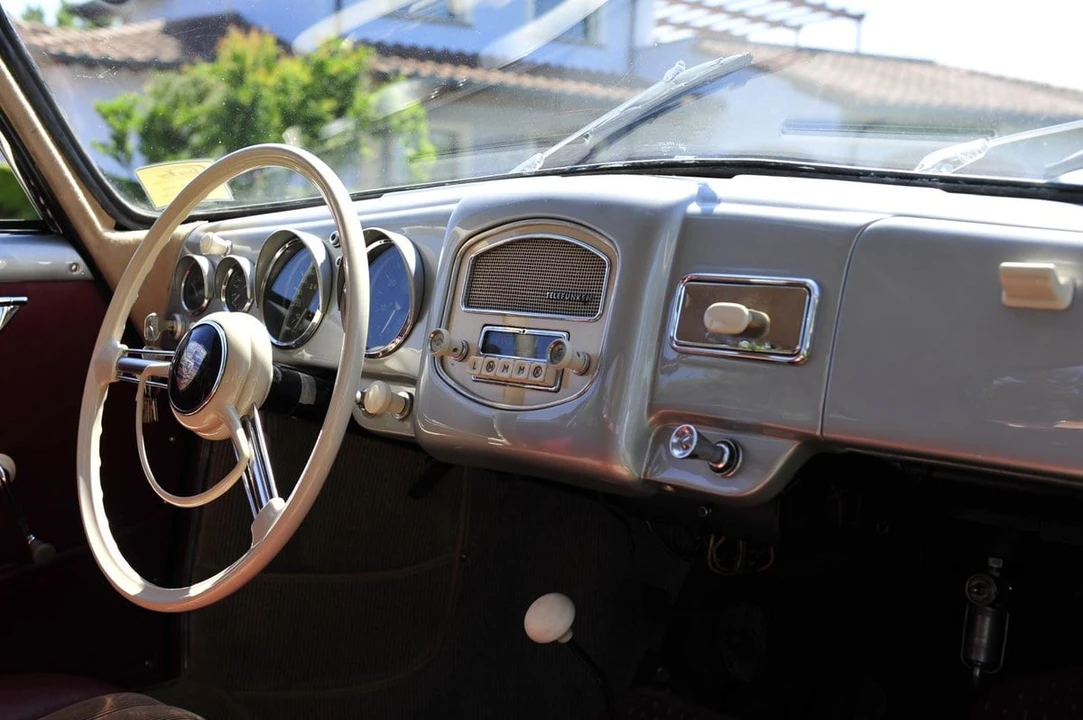 1955 Porsche 356 Pre-A - Image 18 of 31