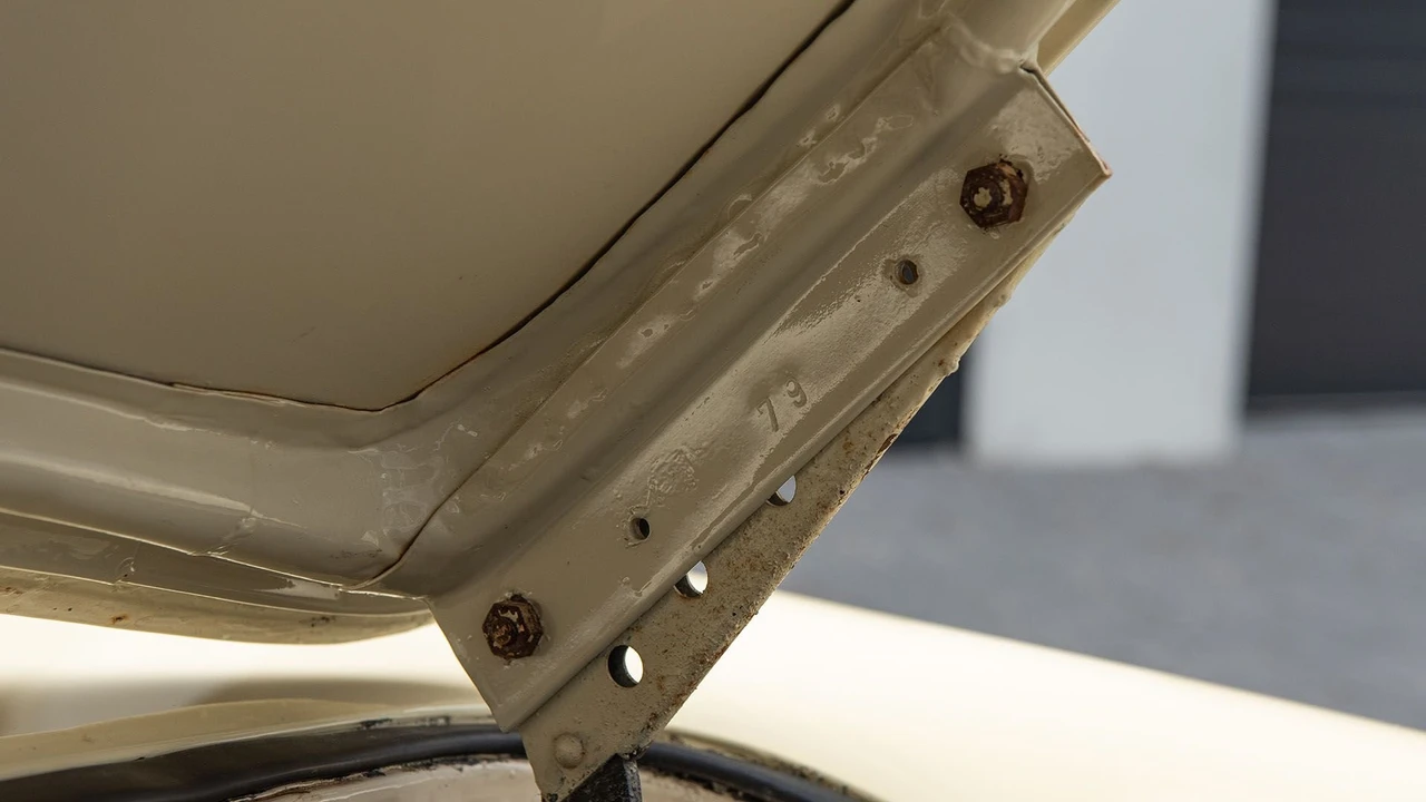 1955 Porsche 356 Pre-A - Image 26 of 31