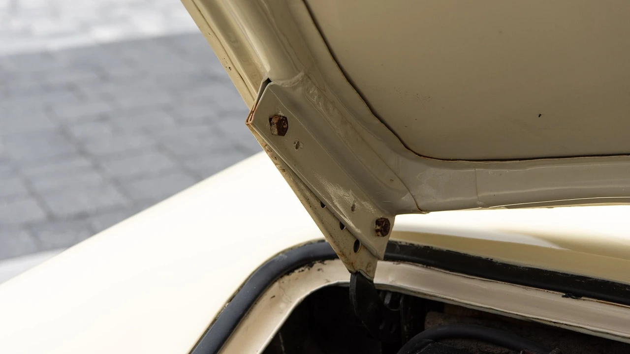 1955 Porsche 356 Pre-A - Image 30 of 31