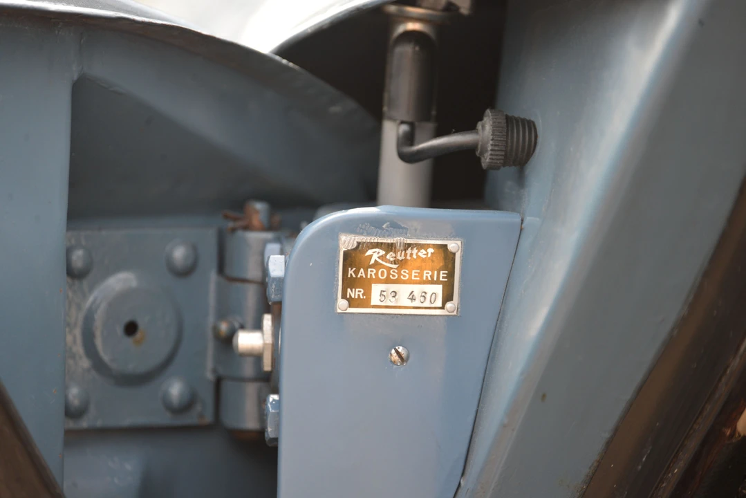 1955 Porsche 356 Pre-A - Image 6 of 31