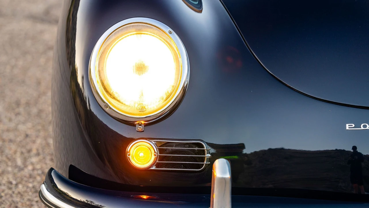 1955 Porsche 356 Pre-A - Image 28 of 31