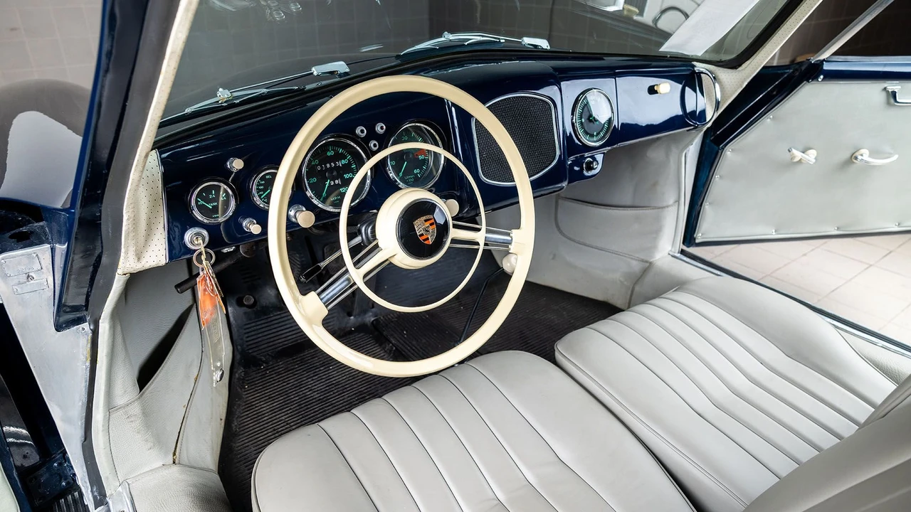 1955 Porsche 356 Pre-A - Image 7 of 31