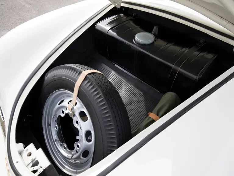 1955 Porsche Speedster - Image 29 of 31