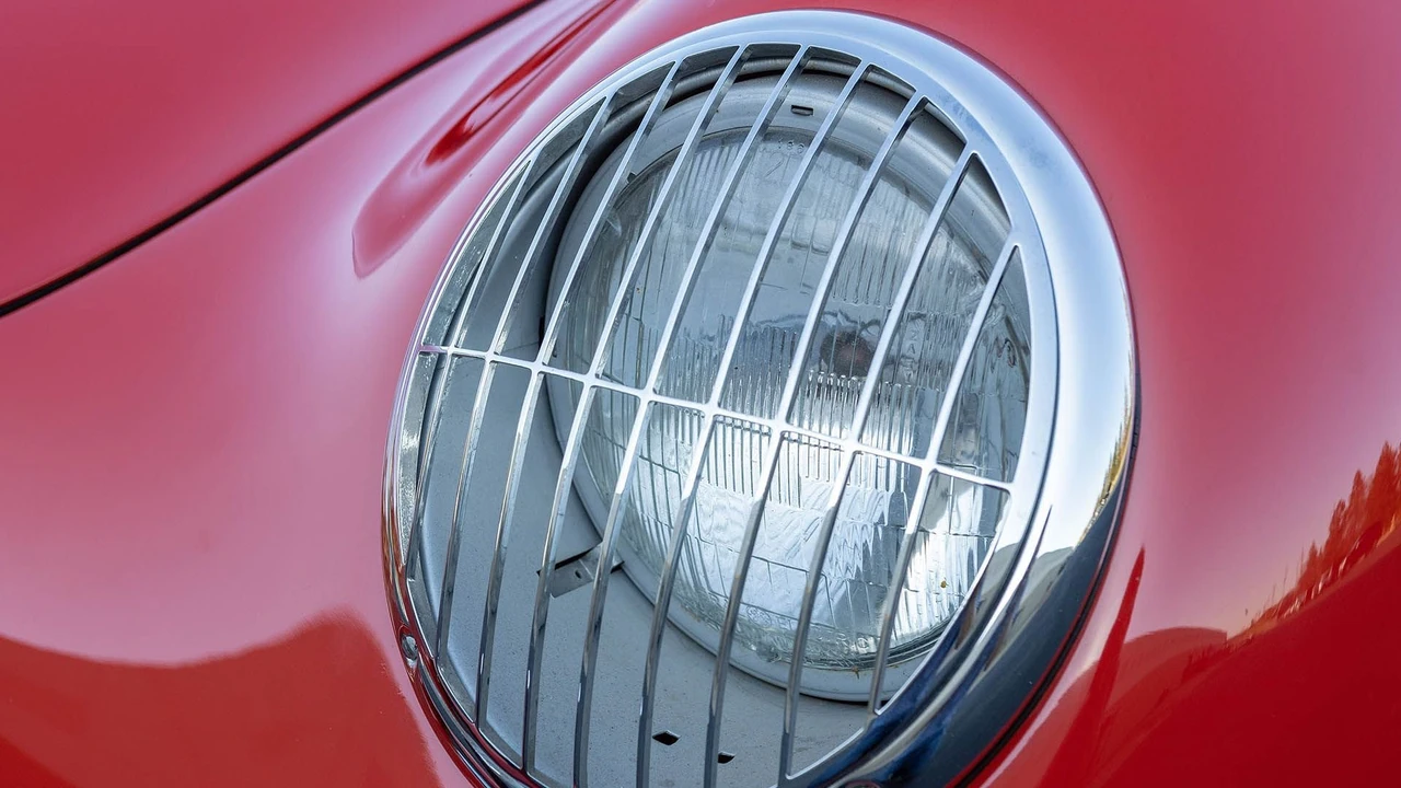 1955 Porsche 356 Pre-A - Image 7 of 31