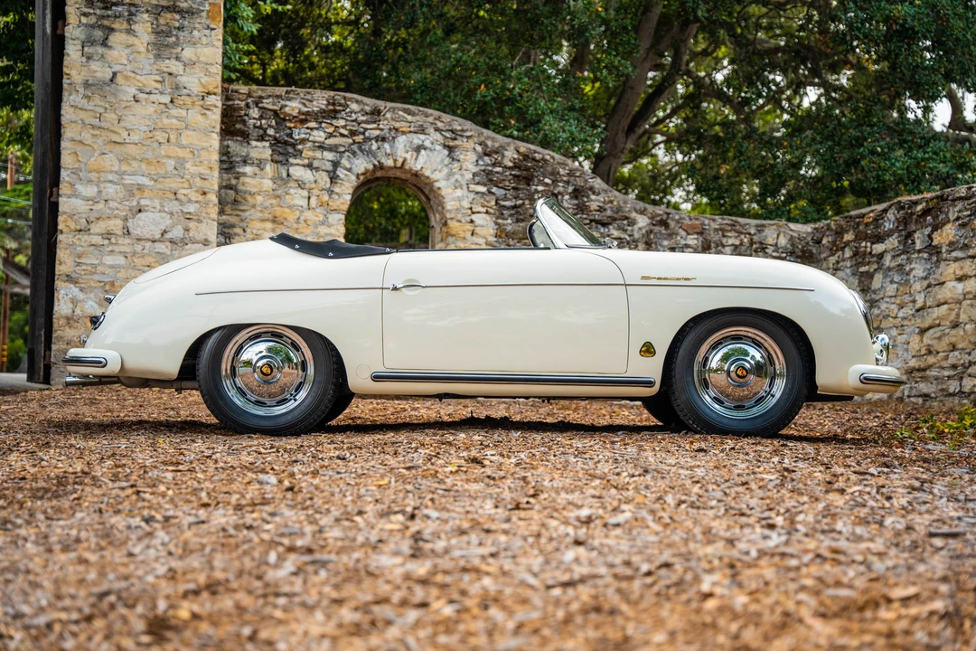 1955 Porsche Speedster - Image 27 of 31