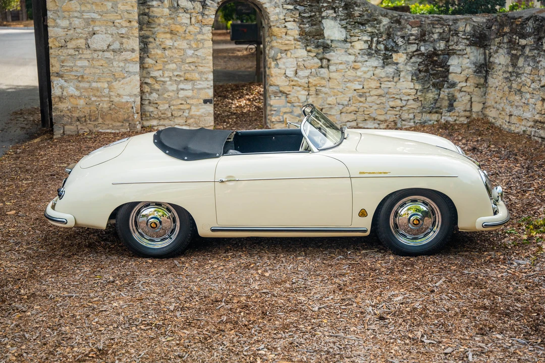 1955 Porsche Speedster - Image 25 of 31