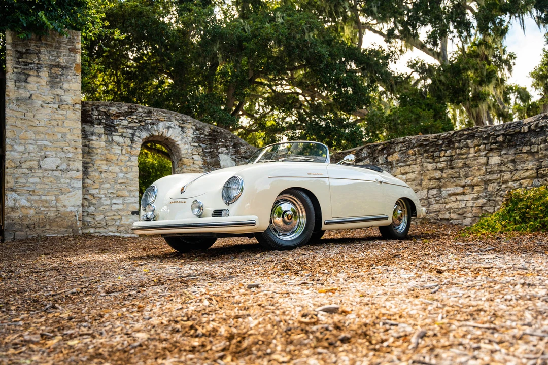 1955 Porsche Speedster - Image 9 of 31