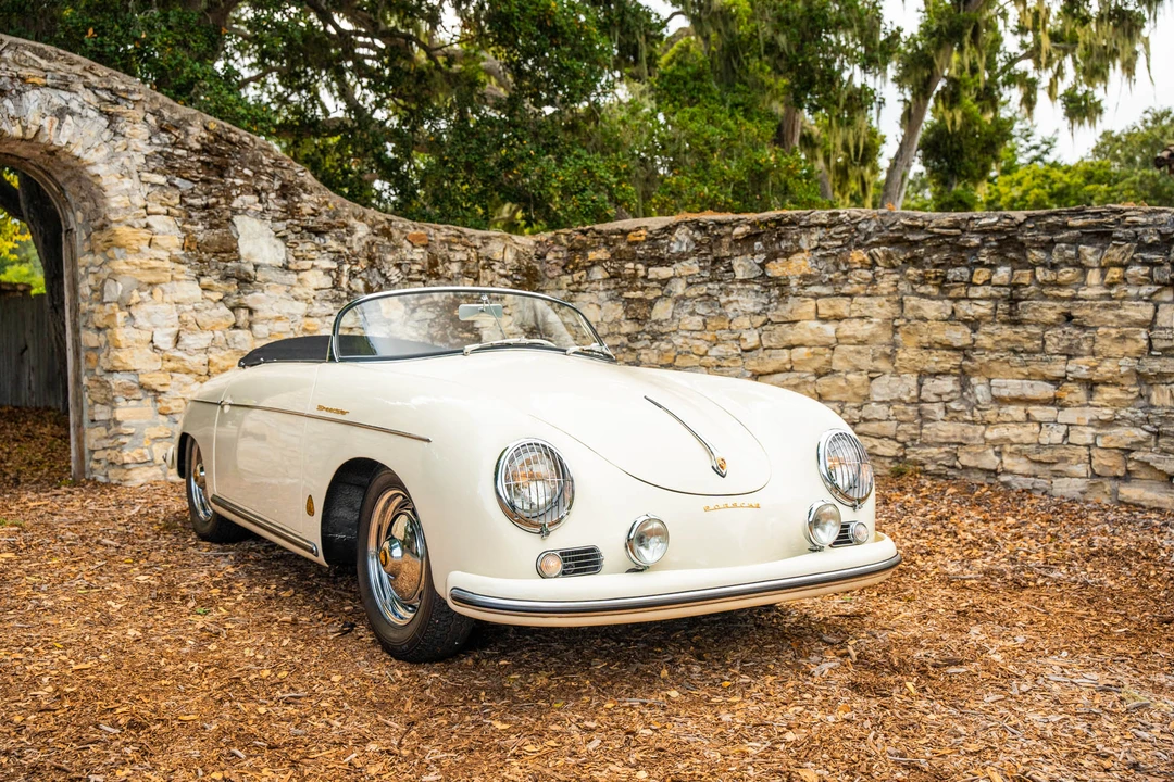 1955 Porsche Speedster - Image 16 of 31