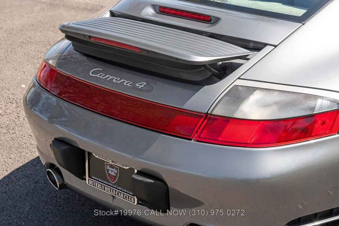 2002 Porsche 911 - Image 13 of 25