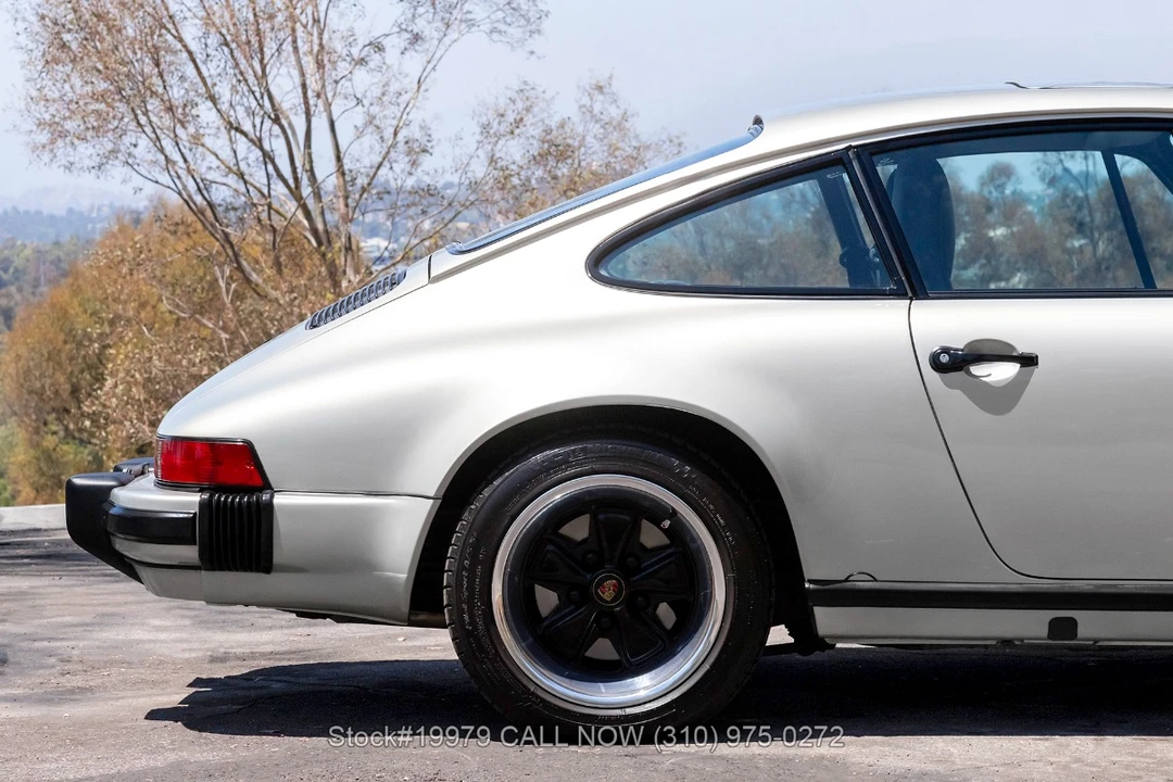 1986 Porsche 911 - Image 21 of 25