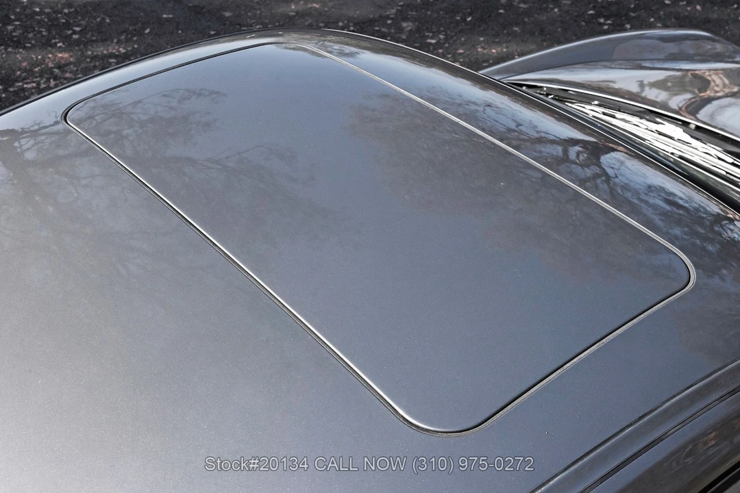 2001 Porsche 996 Carrera - Image 24 of 25
