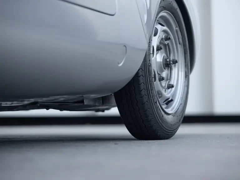 1955 Porsche 550 - Image 29 of 31