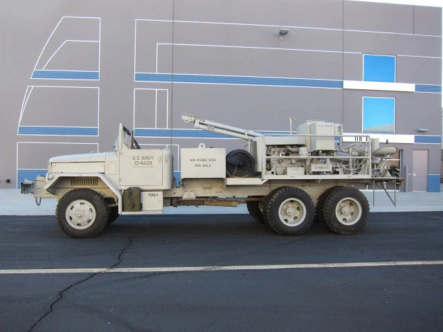 1955 Reo - Image 4 of 5