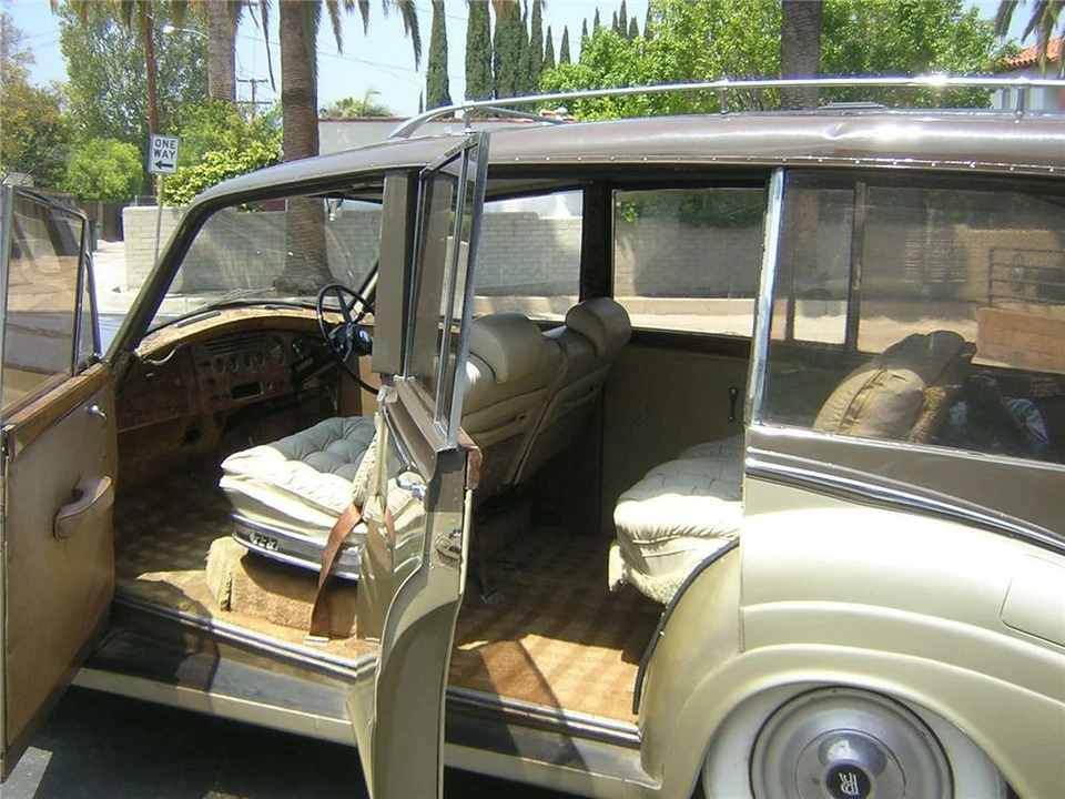 1955 Rolls-Royce Silver Wraith I - Image 4 of 5
