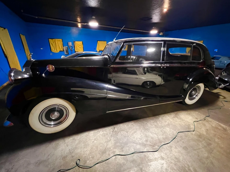 1955 Rolls-Royce Silver Wraith I - Image 3 of 8