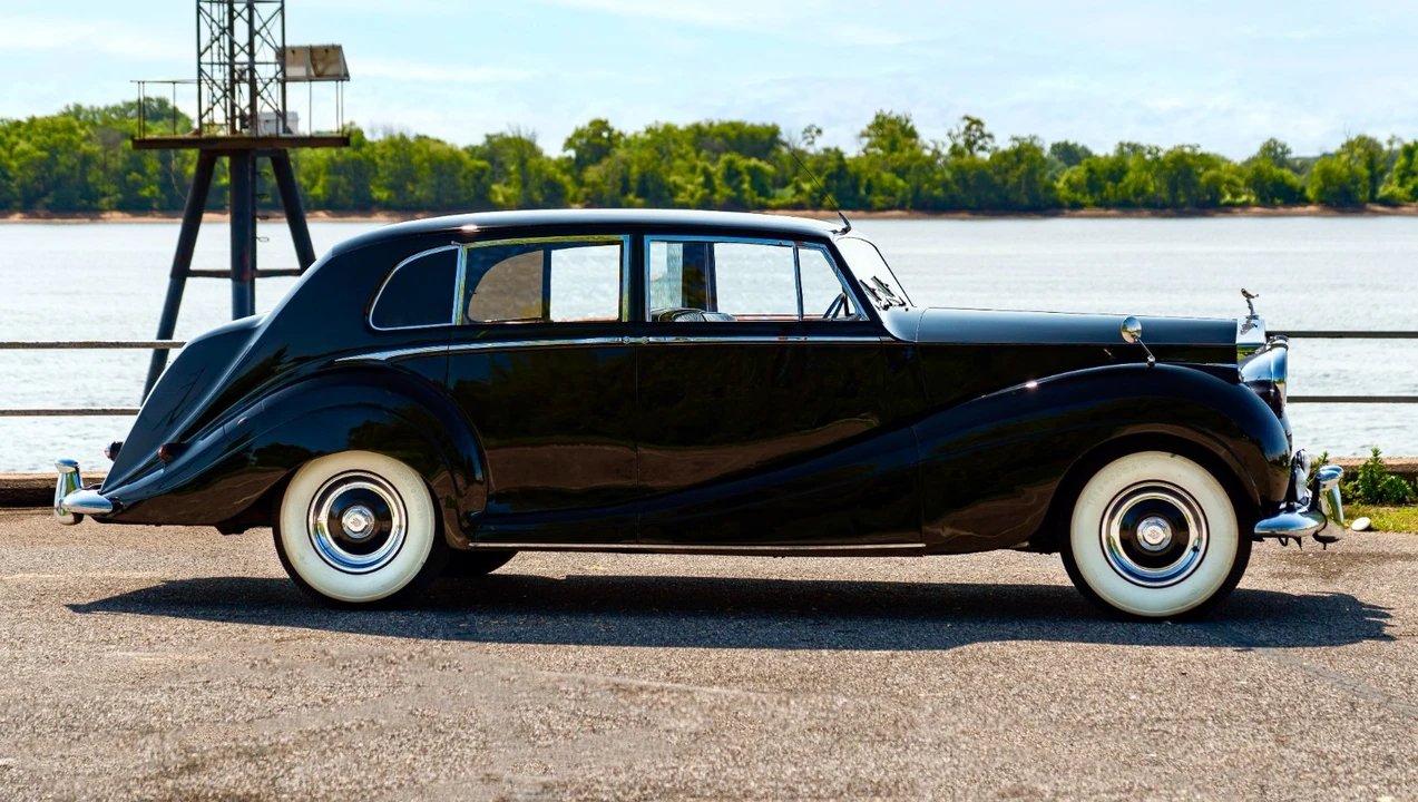 1955 Rolls-Royce Silver Wraith I - Image 2 of 8