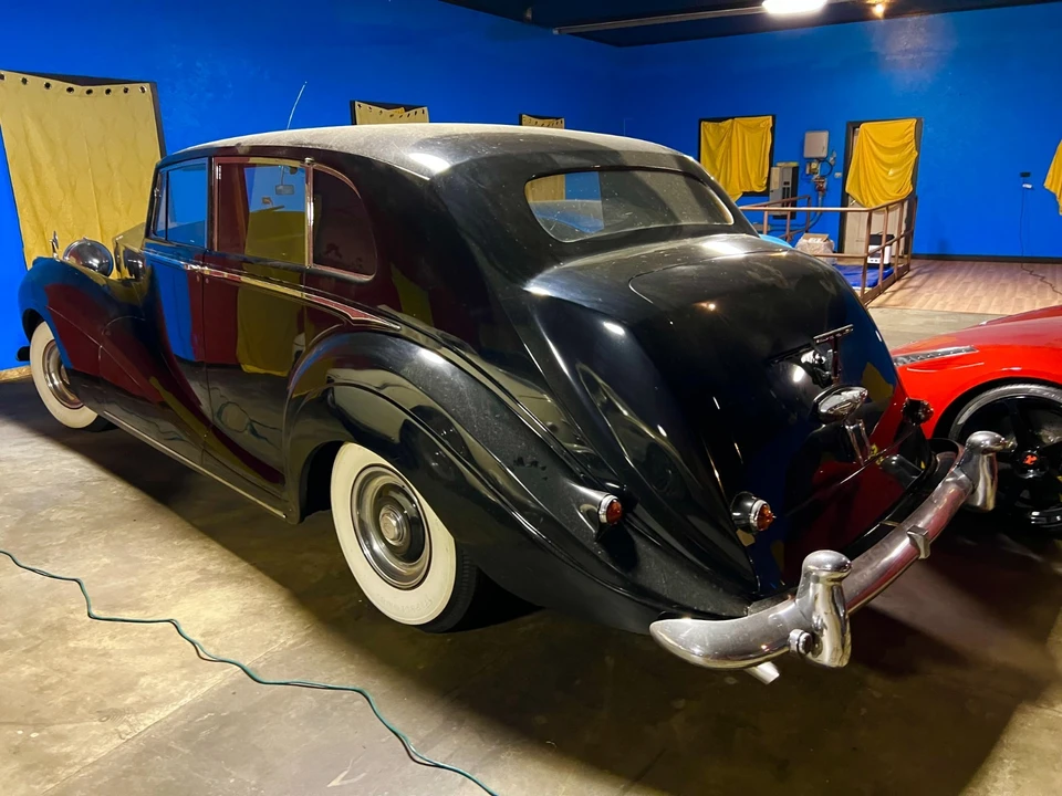 1955 Rolls-Royce Silver Wraith I - Image 4 of 8