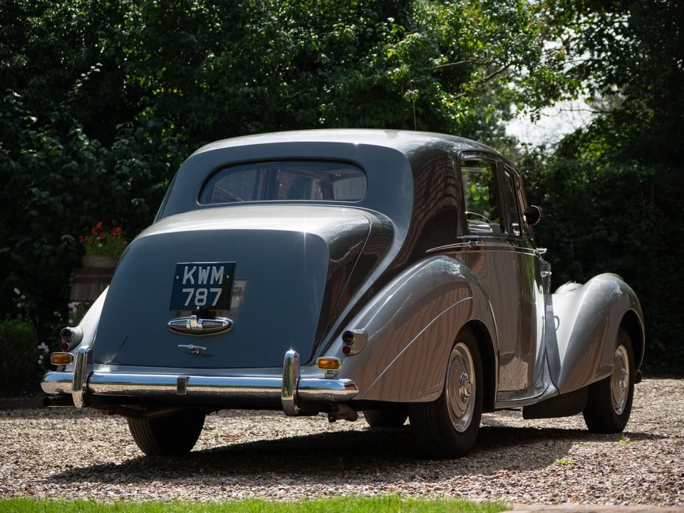 1955 Rolls-Royce Silver Dawn - Image 7 of 30