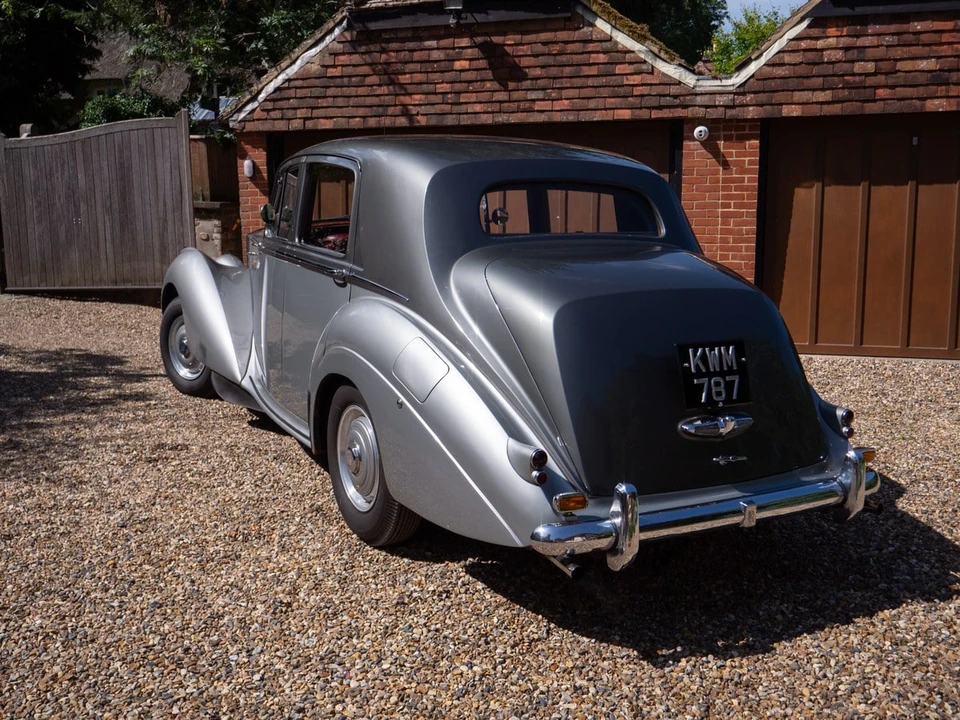 1955 Rolls-Royce Silver Dawn - Image 12 of 30