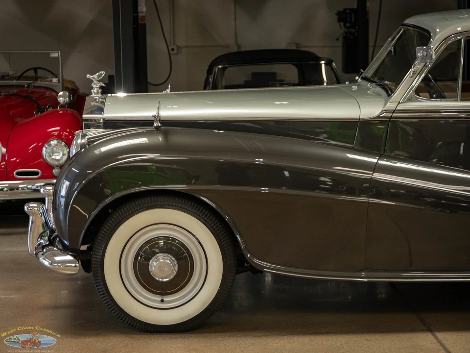 1955 Rolls-Royce Silver Dawn - Image 5 of 21