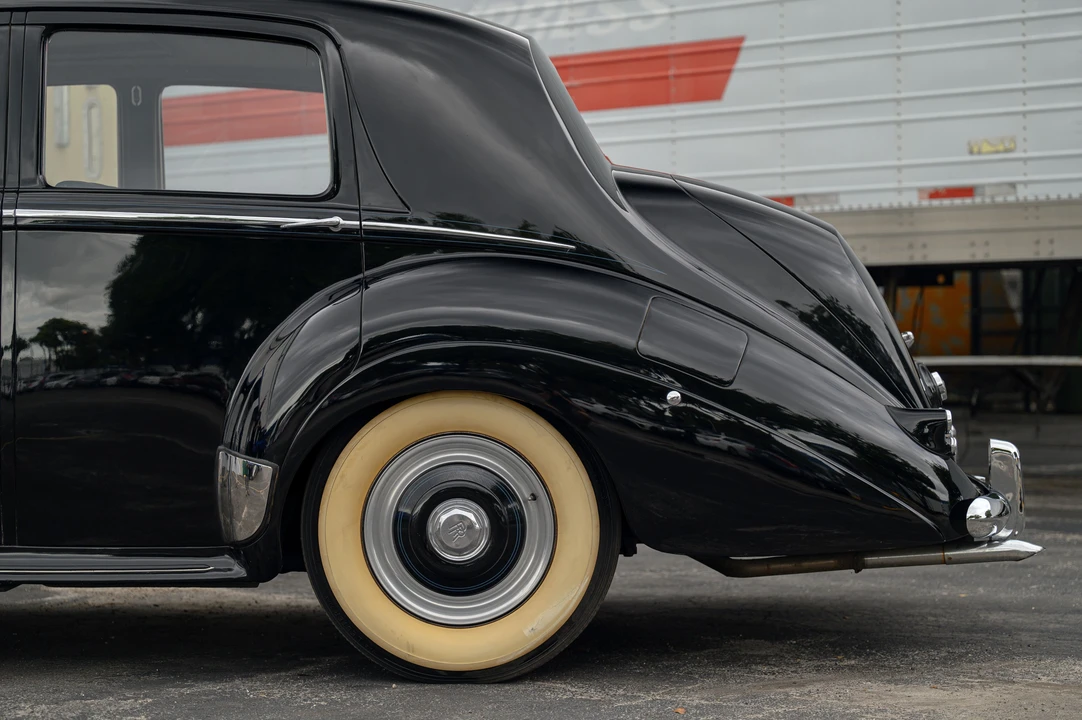 1955 Rolls-Royce Silver Dawn - Image 17 of 31