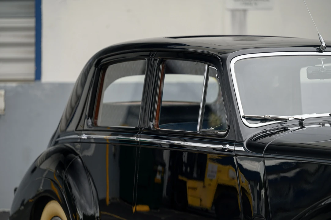 1955 Rolls-Royce Silver Dawn - Image 8 of 31