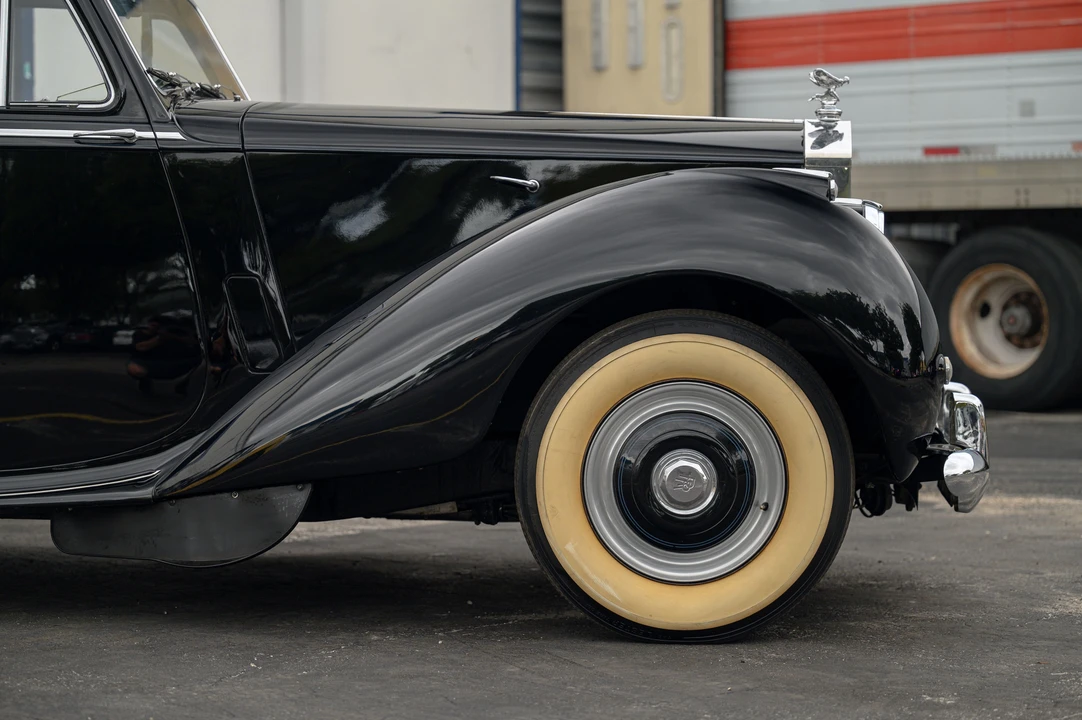 1955 Rolls-Royce Silver Dawn - Image 5 of 31
