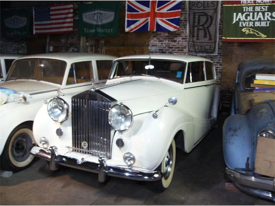 1955 Rolls-Royce Silver Wraith I - Image 11 of 12