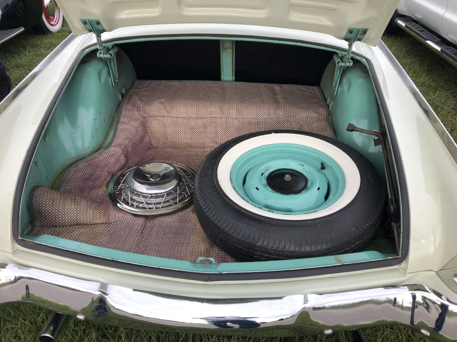 1955 Studebaker President - Image 2 of 3