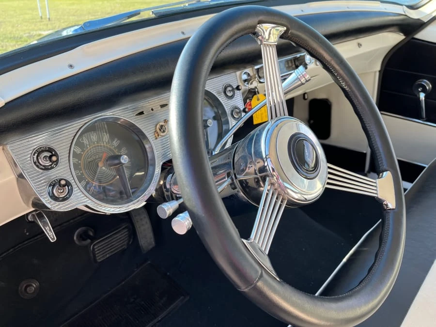 1955 Studebaker President - Image 16 of 20