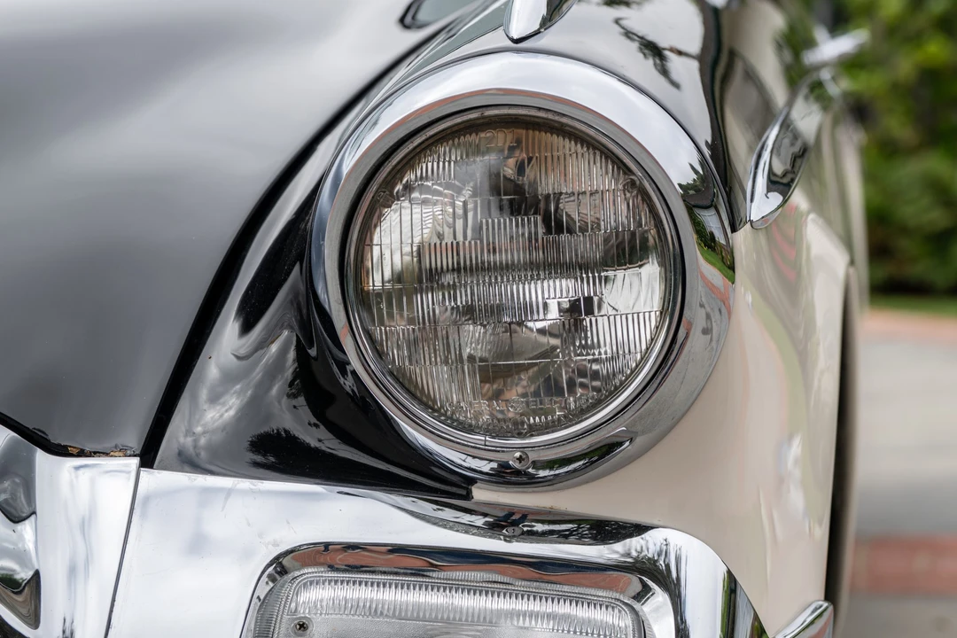 1955 Studebaker President - Image 11 of 31