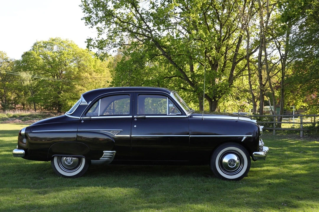 1955 Vauxhall - Image 2 of 30
